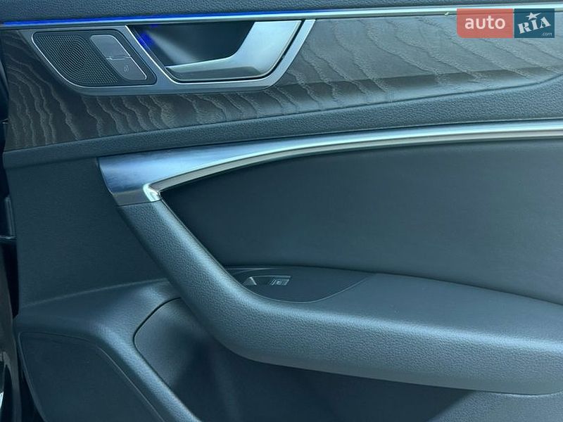 Седан Audi A6 2019 в Прилуках