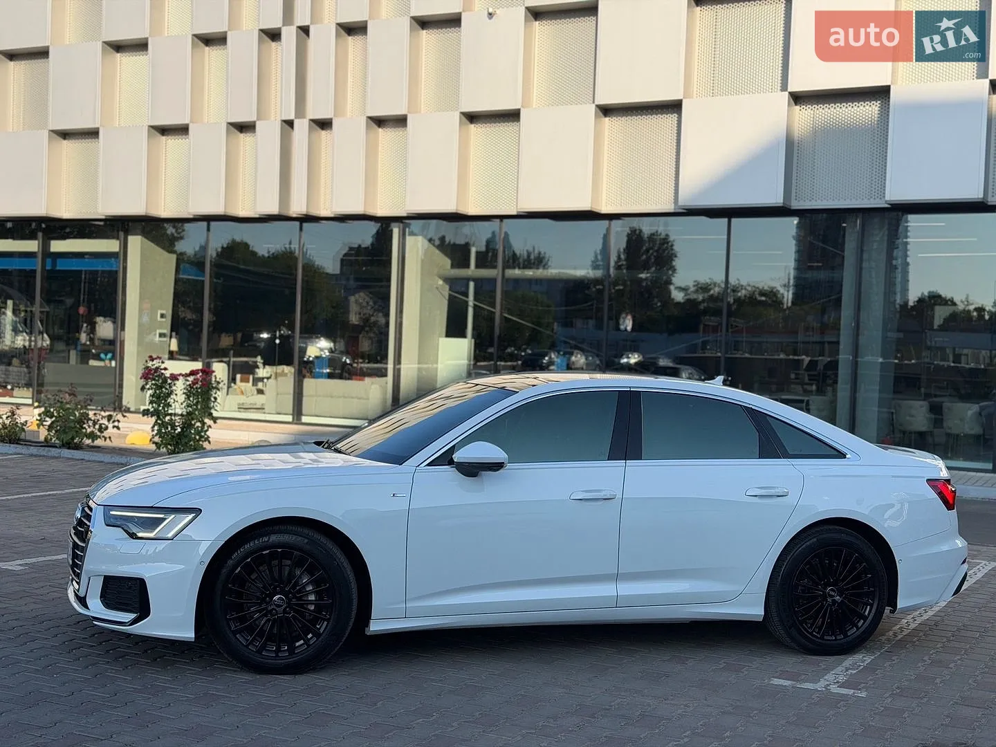 2019 Audi A6 - мініатюра 2