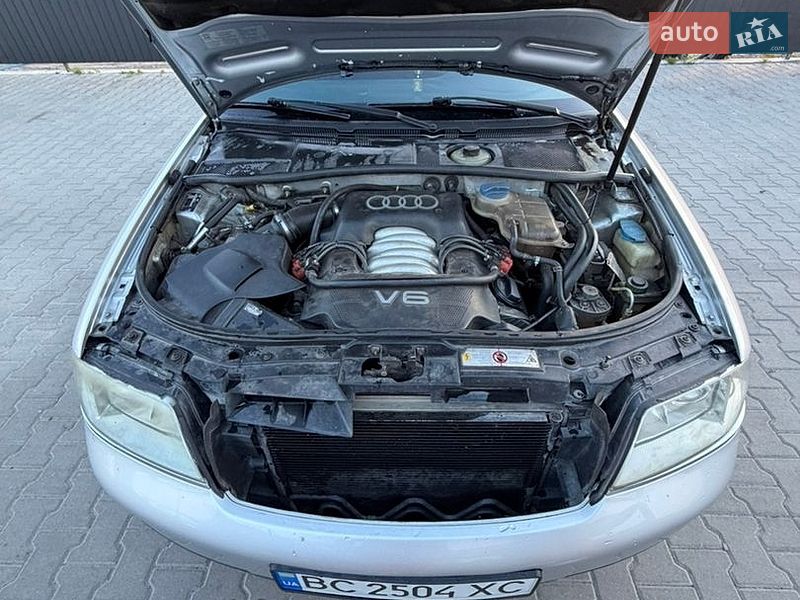 Седан Audi A6 1998 в Жовкві