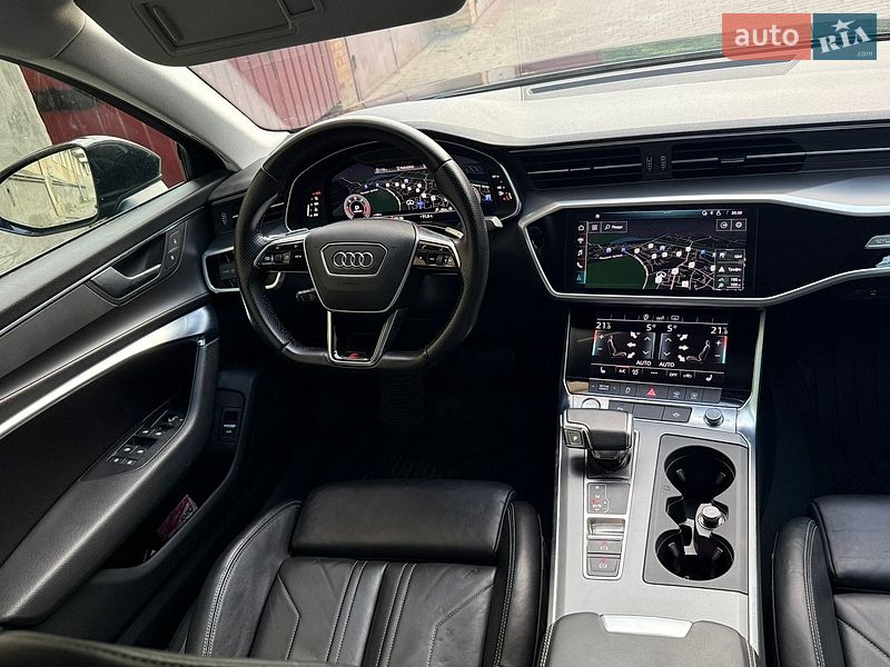 Седан Audi A6 2019 в Луцке