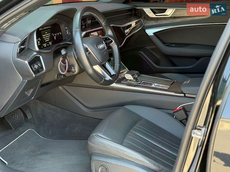 Седан Audi A6 2020 в Львові