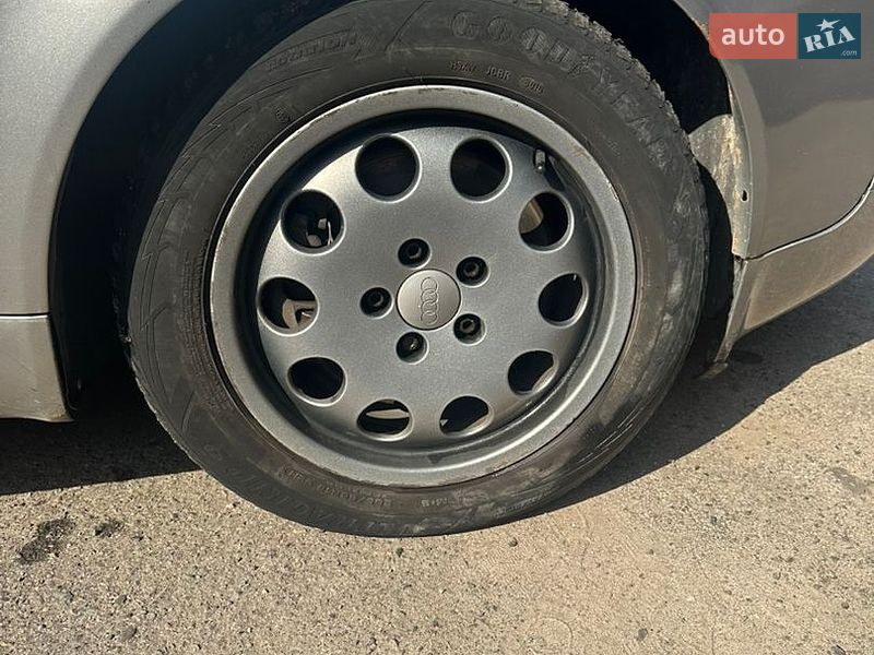 Седан Audi A6 2002 в Кривому Розі