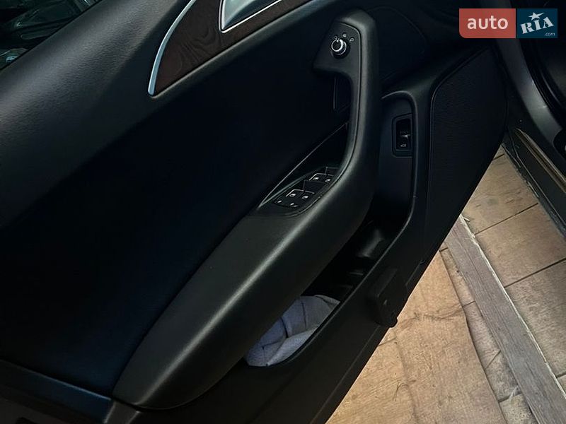 Седан Audi A6 2012 в Сколе