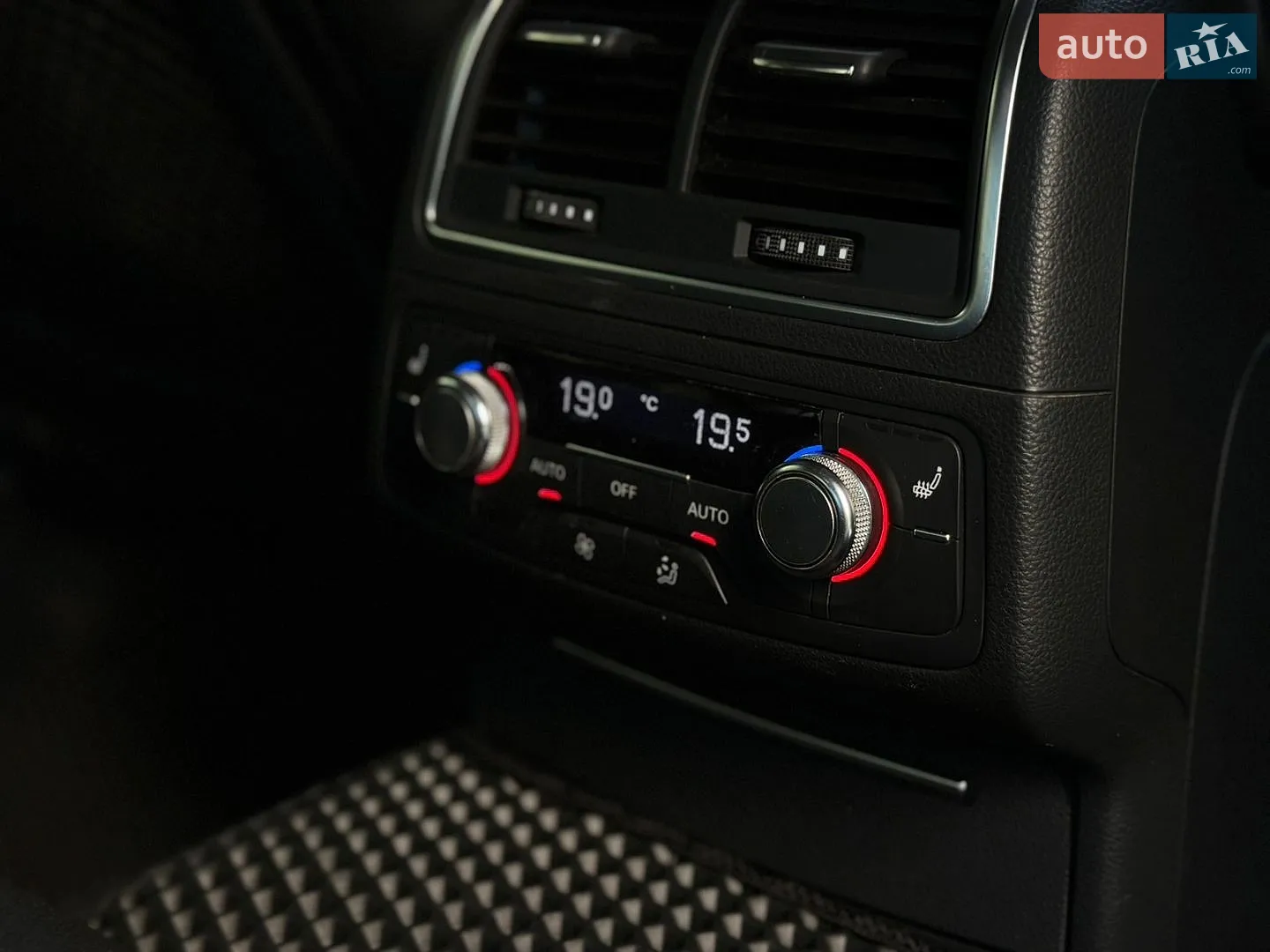 2012 Audi A6 - мініатюра 40