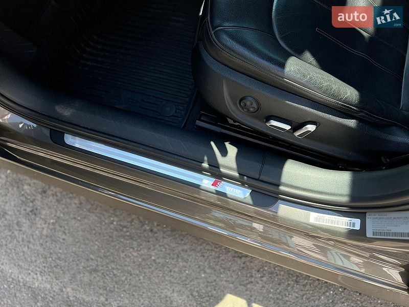 Седан Audi A6 2016 в Рівному