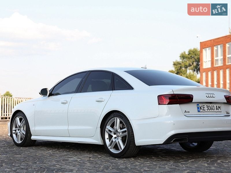 Седан Audi A6 2016 в Днепре