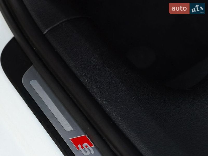 Седан Audi A6 2016 в Днепре