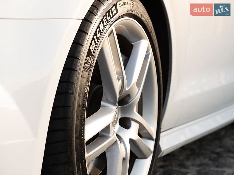 Седан Audi A6 2016 в Днепре