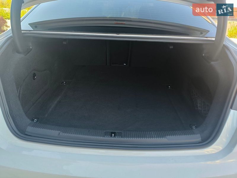 Седан Audi A6 2015 в Тернополе