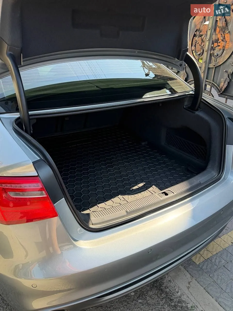 2012 Audi A6 - мініатюра 2