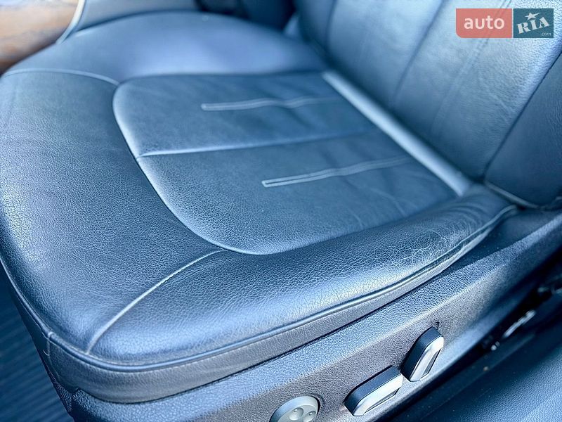 Седан Audi A6 2015 в Киеве