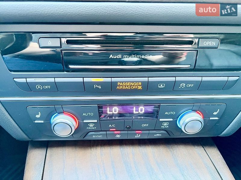 Седан Audi A6 2015 в Киеве