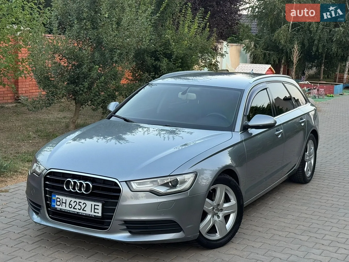 2012 Audi A6 - мініатюра 3