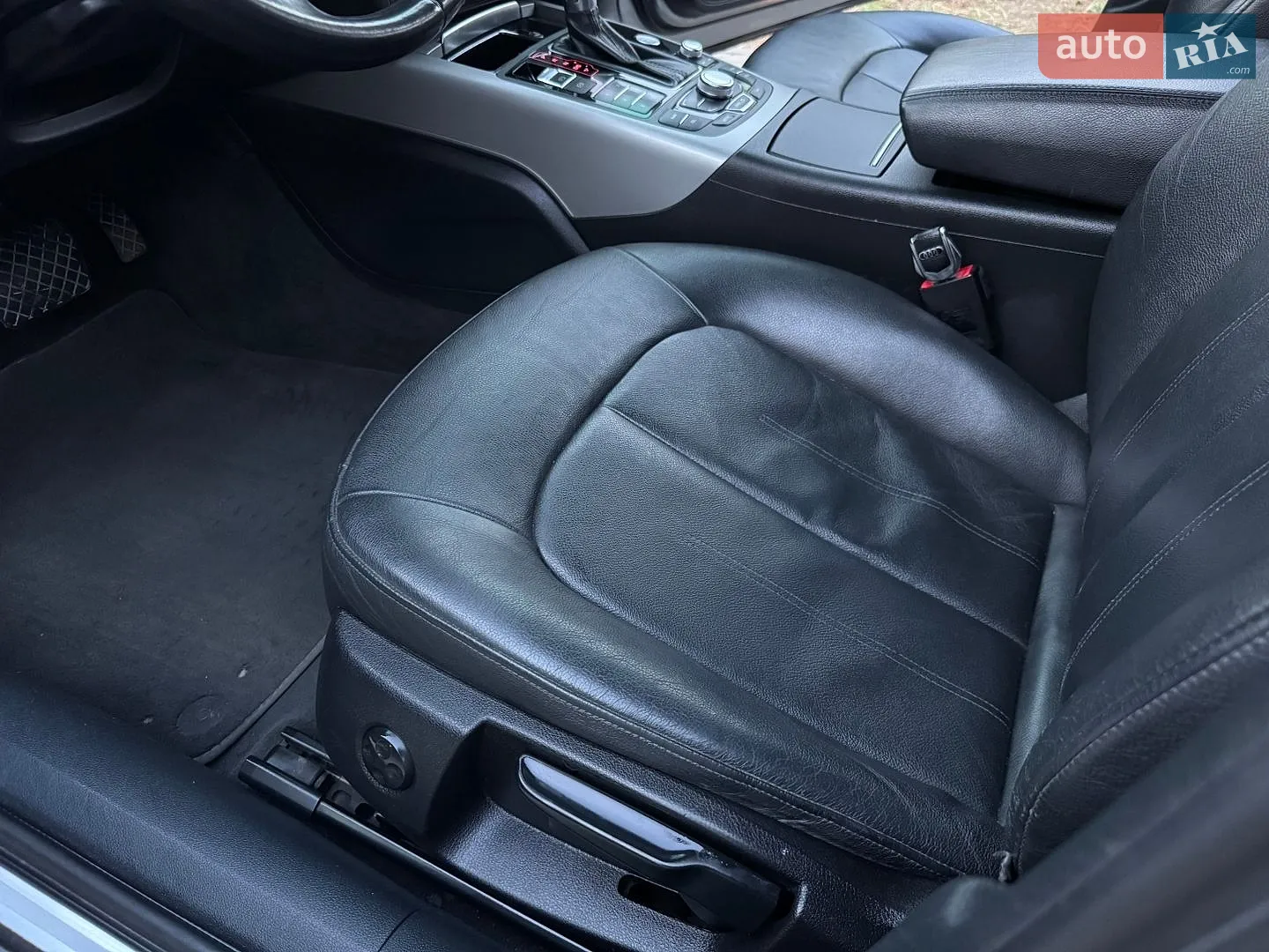 2012 Audi A6 - мініатюра 25