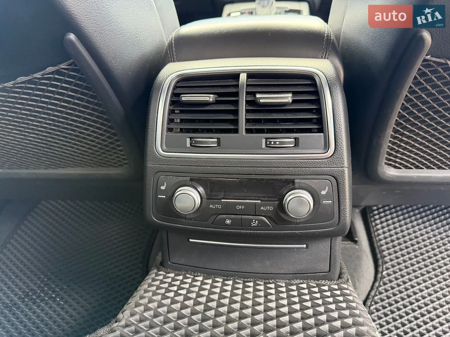 Audi A6 2015 VIN WAUZZZ4G6GN093271 фото оголошення 10 з 28