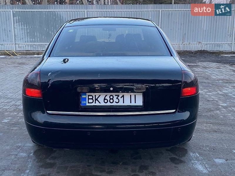 Седан Audi A6 1998 в Дубровице