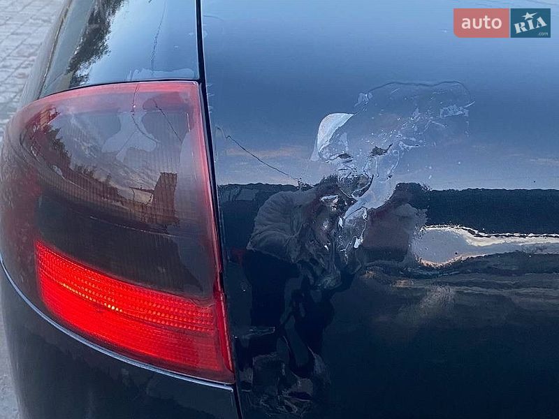 Седан Audi A6 1998 в Дубровице