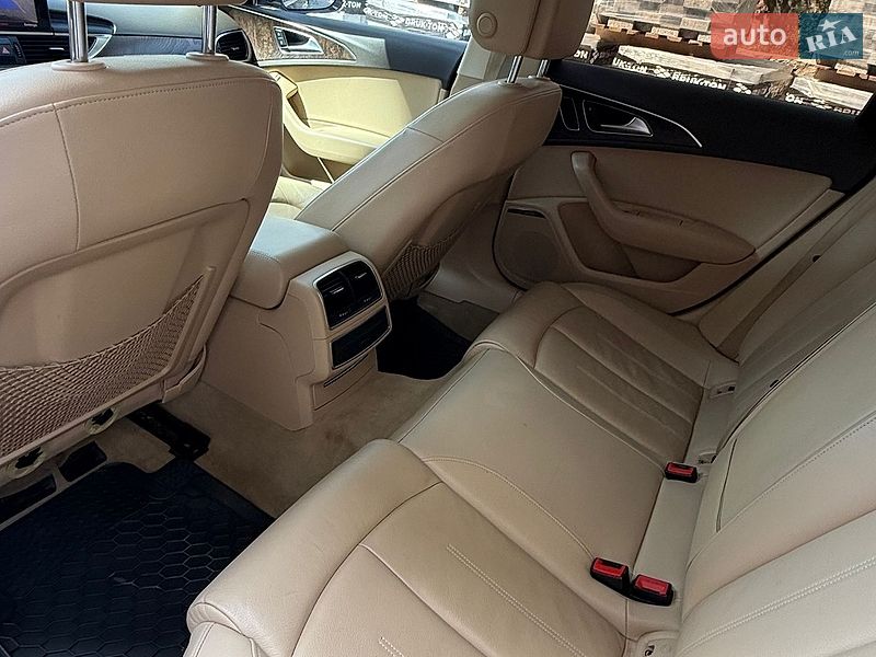 Седан Audi A6 2012 в Кременце