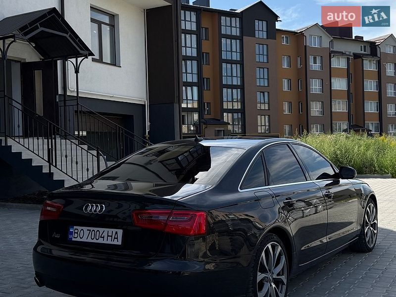 Седан Audi A6 2012 в Кременце