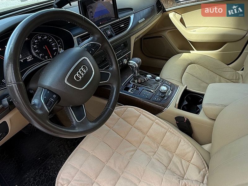 Седан Audi A6 2012 в Кременце