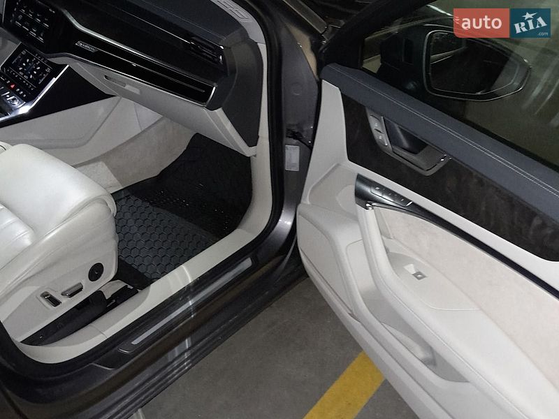 Универсал Audi A6 2019 в Тернополе