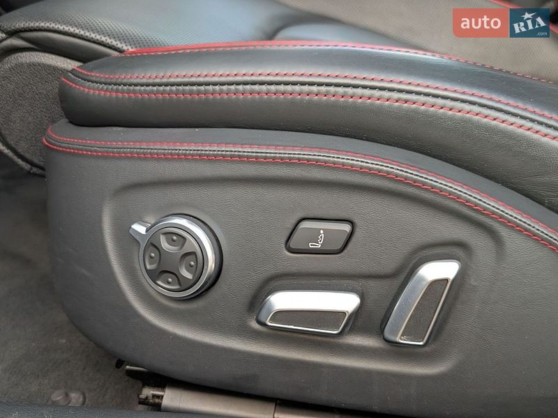 Универсал Audi A6 2017 в Киеве