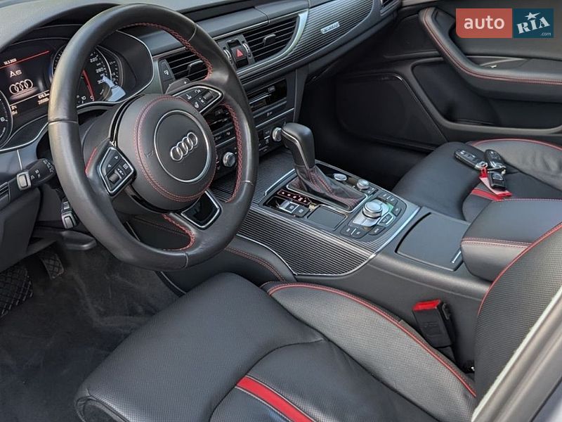 Универсал Audi A6 2017 в Киеве