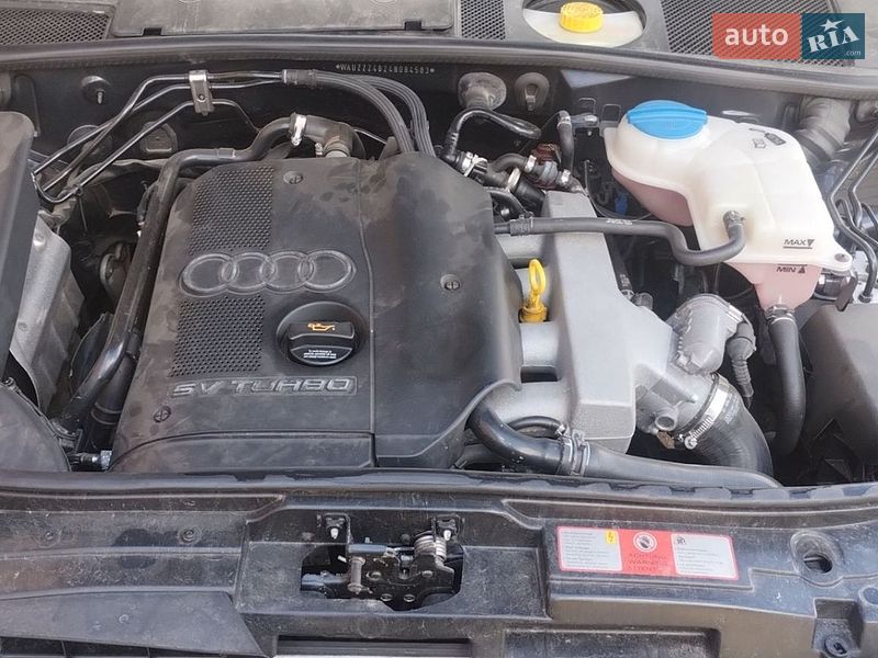 Универсал Audi A6 2004 в Костополе