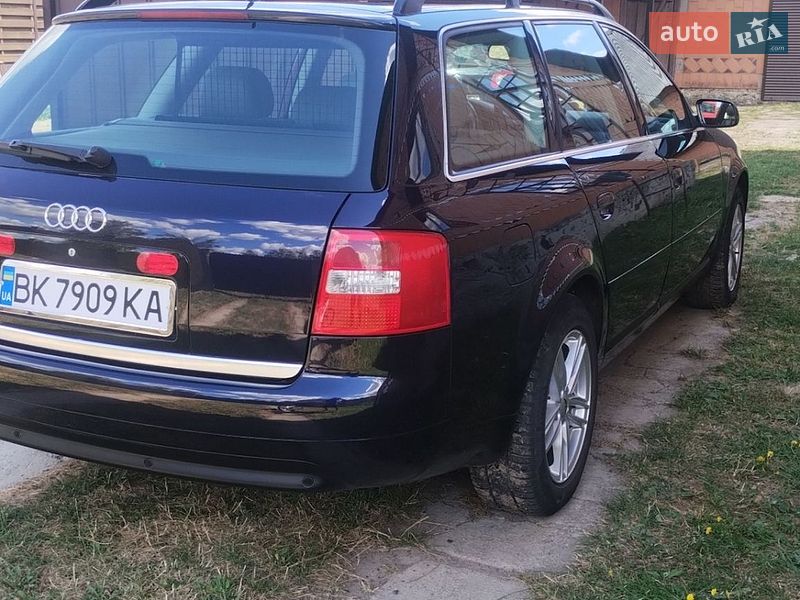 Универсал Audi A6 2004 в Костополе