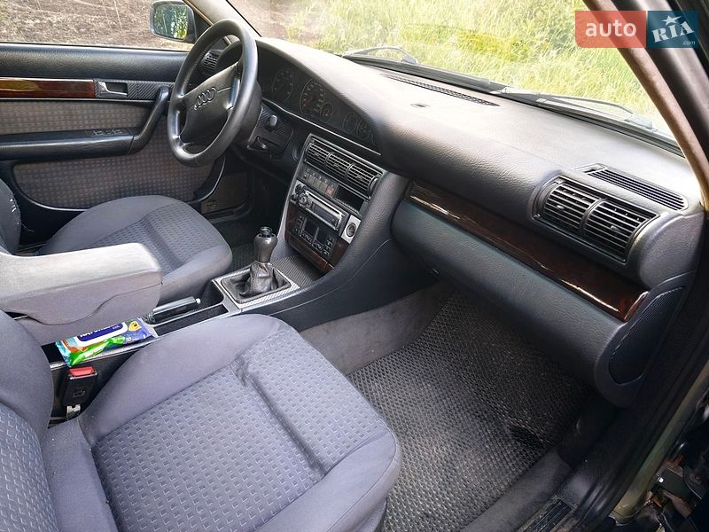 Універсал Audi A6 1996 в Обухові