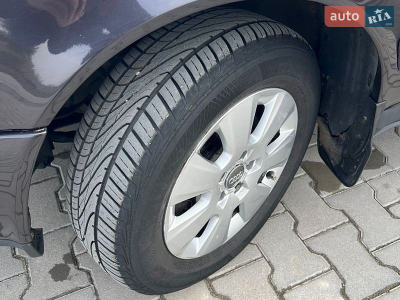 Універсал Audi A6 1996 в Рівному