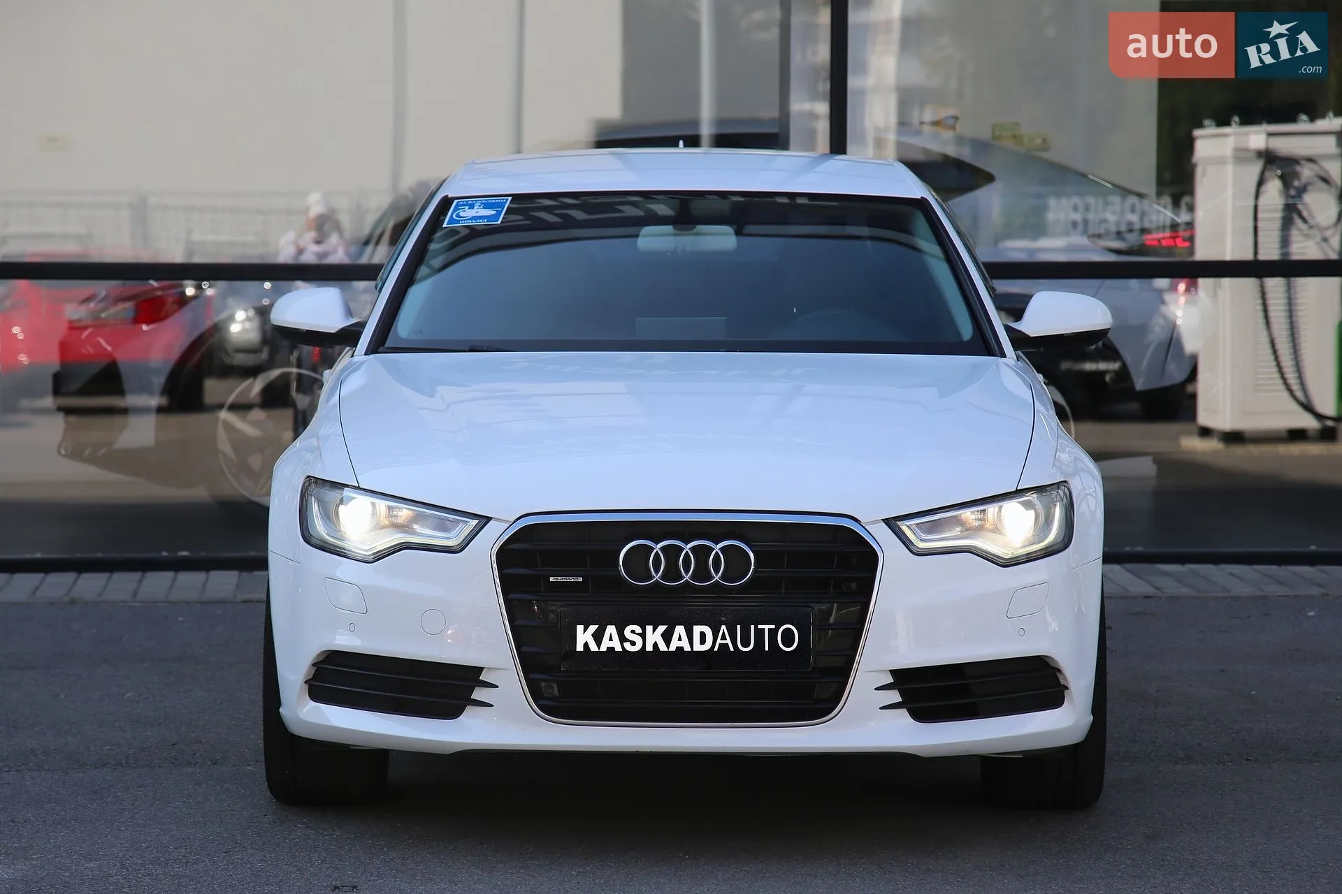 2011 Audi A6 - мініатюра 2