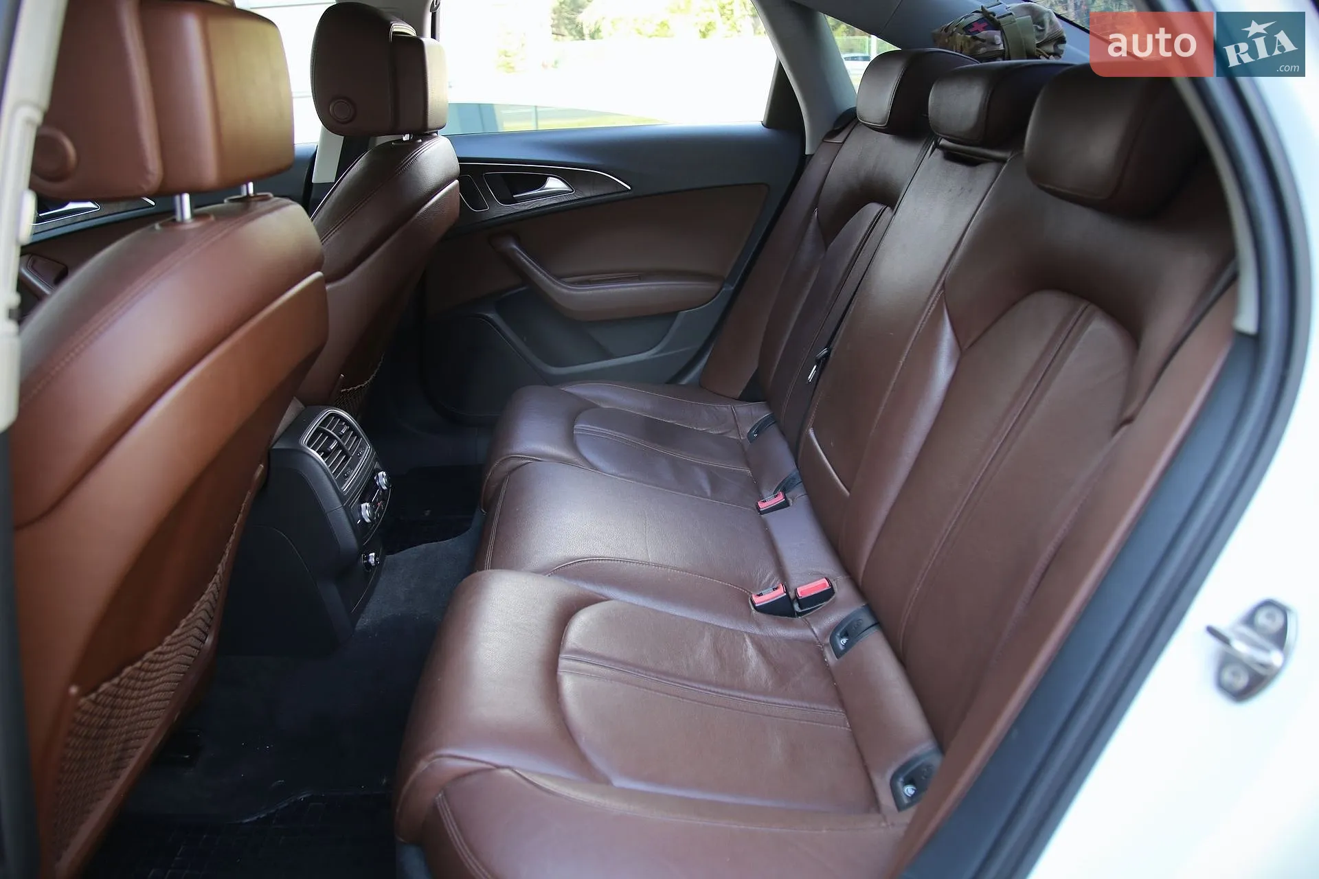 2011 Audi A6 - мініатюра 8