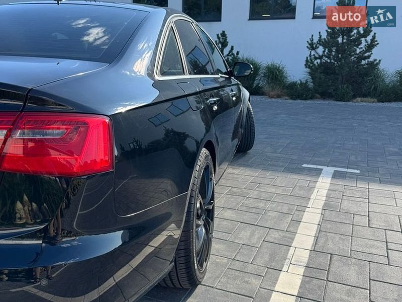 Седан Audi A6 2012 в Луцке