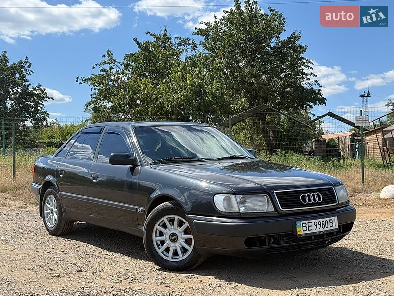 Седан Audi A6 1994 в Кривому Розі