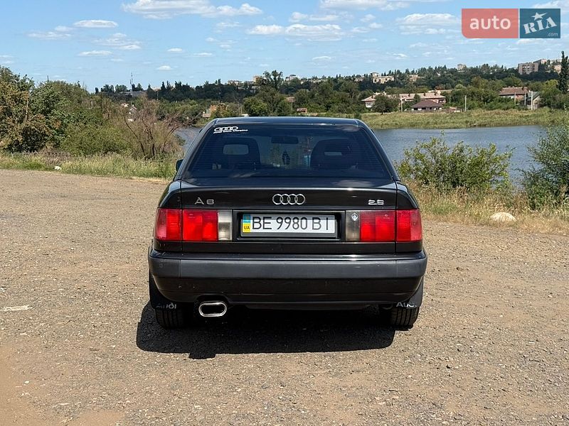 Седан Audi A6 1994 в Кривому Розі