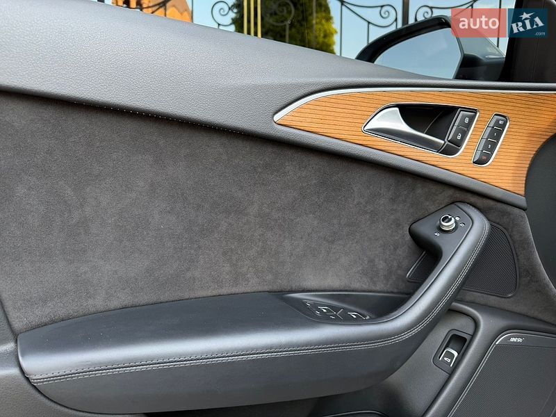 Седан Audi A6 2015 в Николаеве
