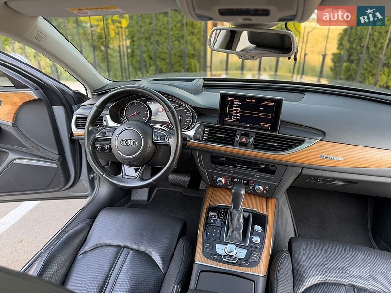 Седан Audi A6 2015 в Николаеве