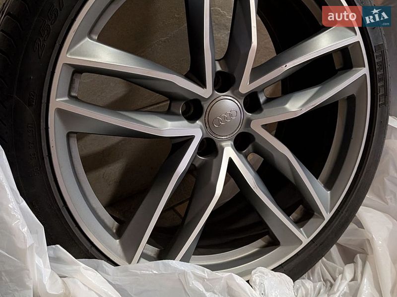 Универсал Audi A6 2017 в Киеве