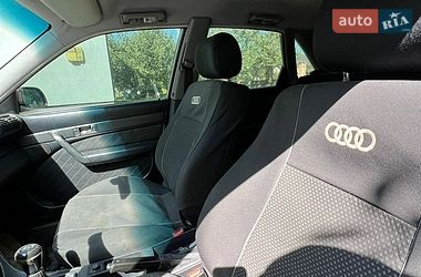 Седан Audi A6 1996 в Млиніві