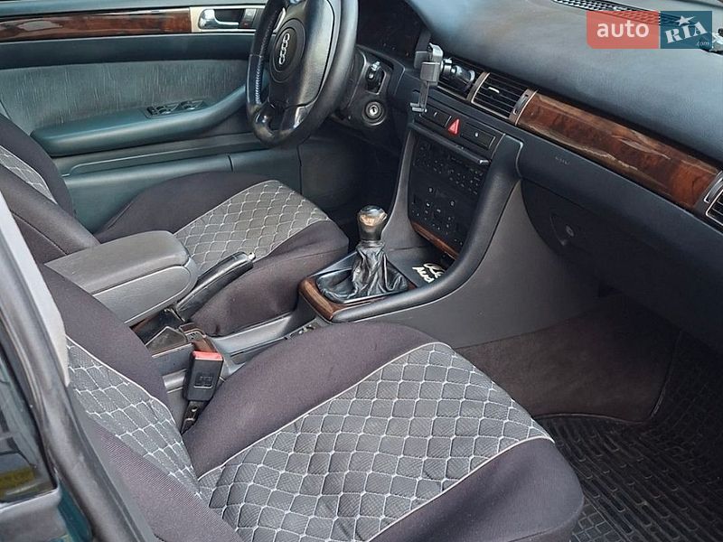Седан Audi A6 2000 в Черновцах