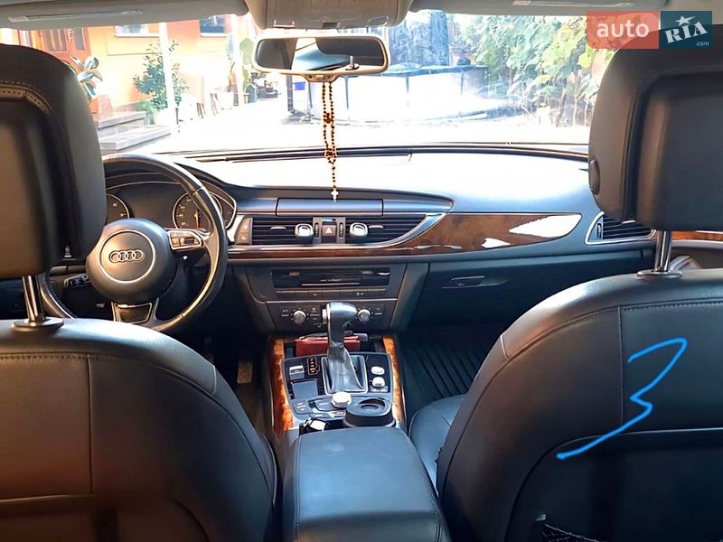 Седан Audi A6 2012 в Мукачево