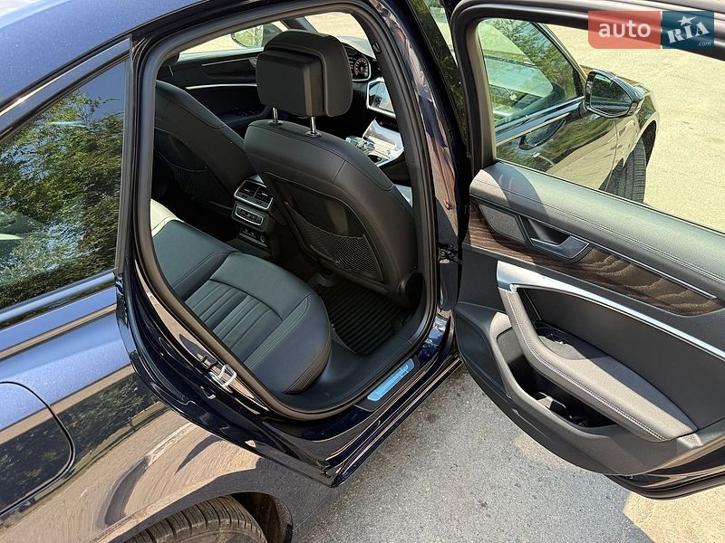 Седан Audi A6 2021 в Днепре