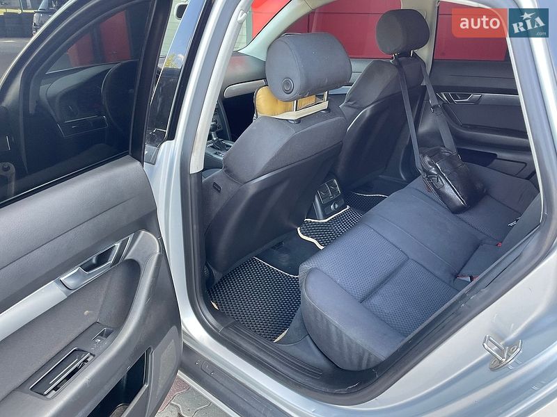 Седан Audi A6 2004 в Калуше