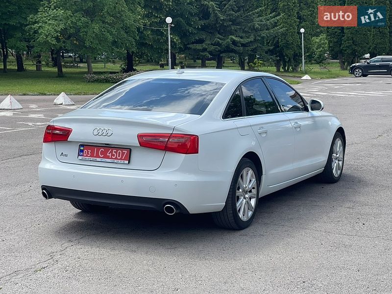 Седан Audi A6 2013 в Ровно