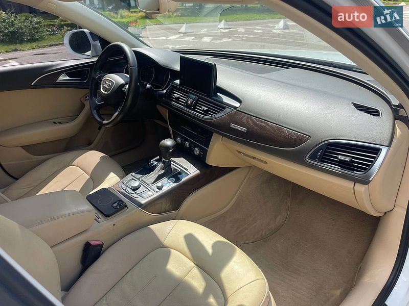 Седан Audi A6 2013 в Ровно