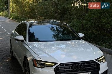 Седан Audi A6 2019 в Ивано-Франковске