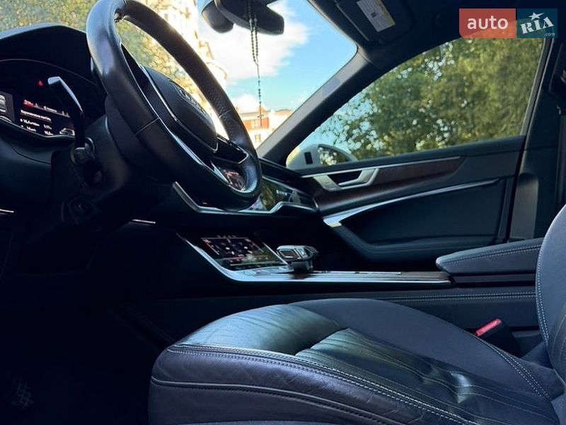 Седан Audi A6 2019 в Ивано-Франковске