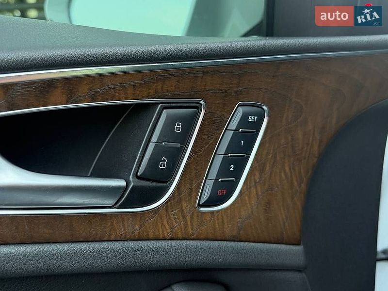 Седан Audi A6 2014 в Киеве