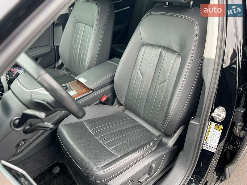 Седан Audi A6 2019 в Киеве